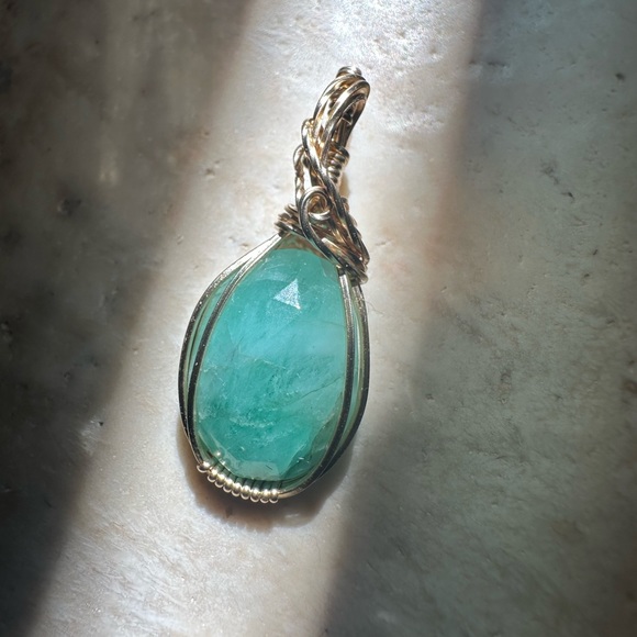 14k Gold Filled Natural Rose Cut Emerald Necklace Pendant - Picture 6 of 13